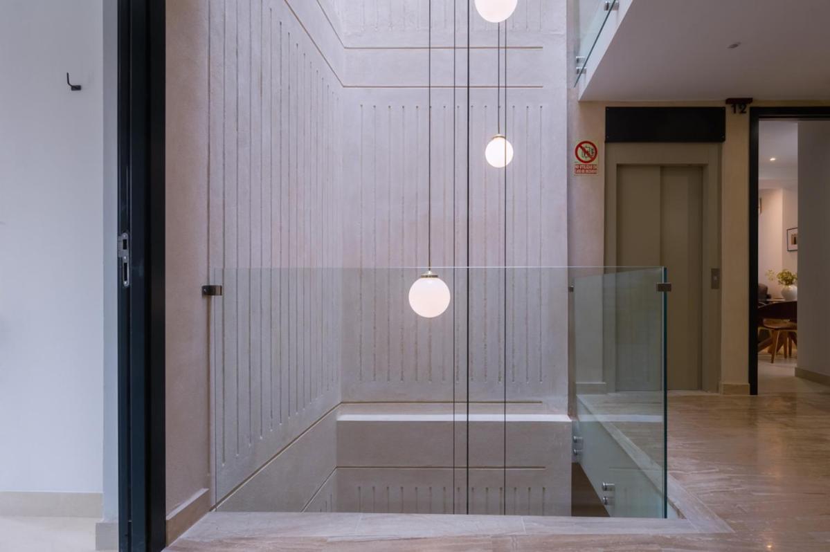 Apartment Luxurious With Jacuzzi In Casa Pilatos