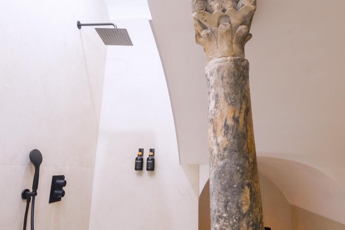 Apartment Luxurious With Jacuzzi In Casa Pilatos *