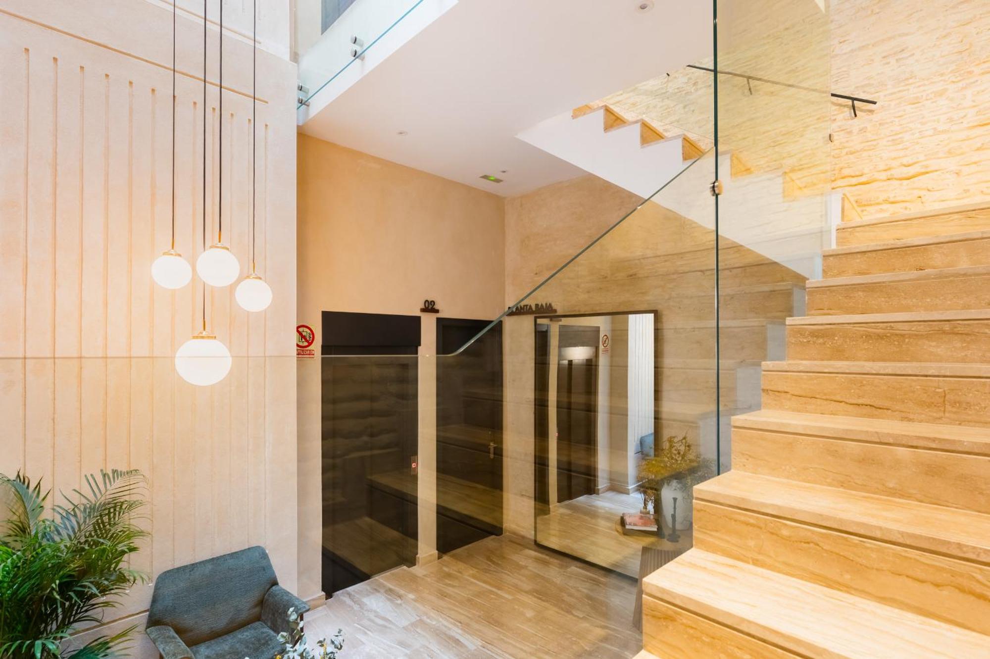 Apartment Luxurious With Jacuzzi In Casa Pilatos Seville